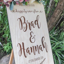 Load image into Gallery viewer, CUSTOM ORDER - Wooden Welcome Sign Silver Belle Design
