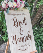 Load image into Gallery viewer, CUSTOM Wooden Welcome Sign - Design Your Own Silver Belle Design
