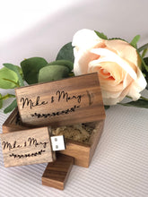 Load image into Gallery viewer, Timber Engraved USB Silver Belle Design
